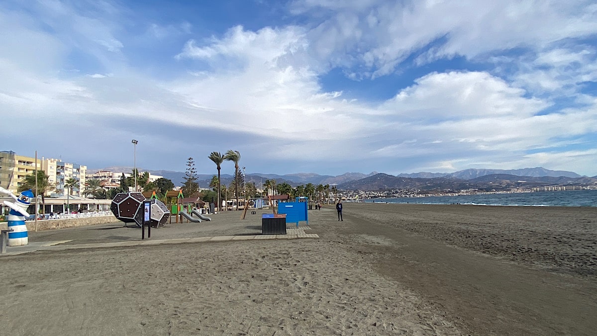 strand-torre-del-mar