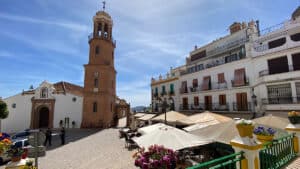 dorpsplein-competa-malaga