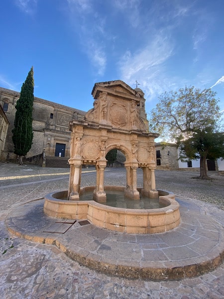 fuente-de-santa-maria