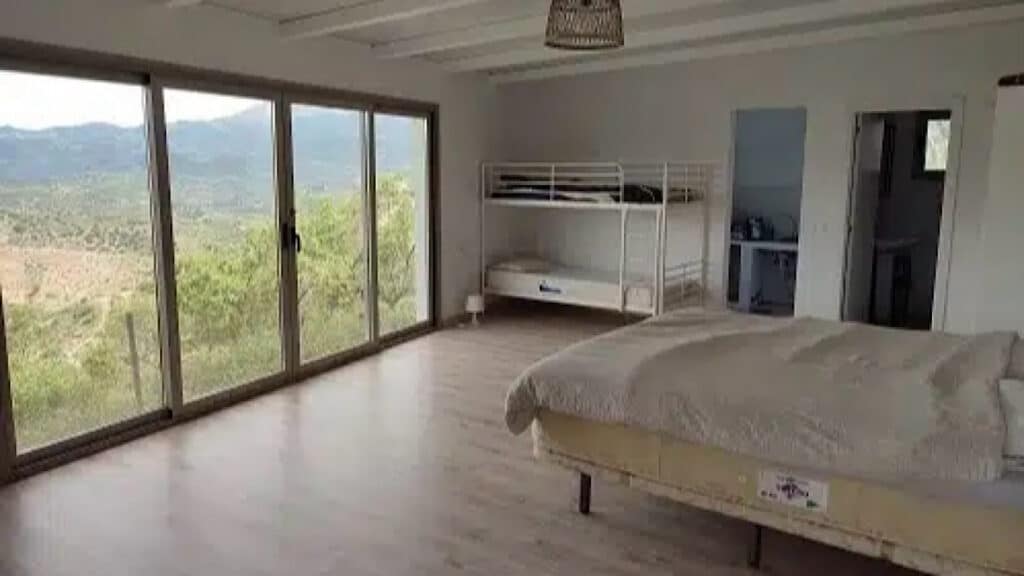slaapkamer-casa-rural-guaro-nido-aguila-blanca