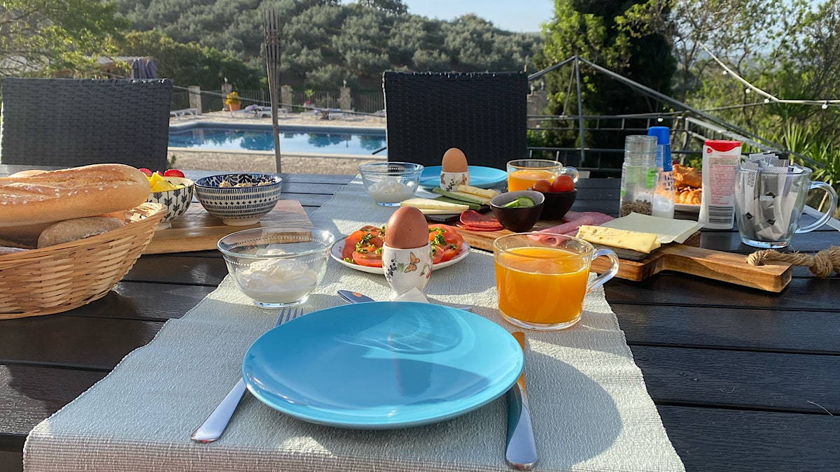 ontbijt-hacienda-la-buena-vida-algarinejo