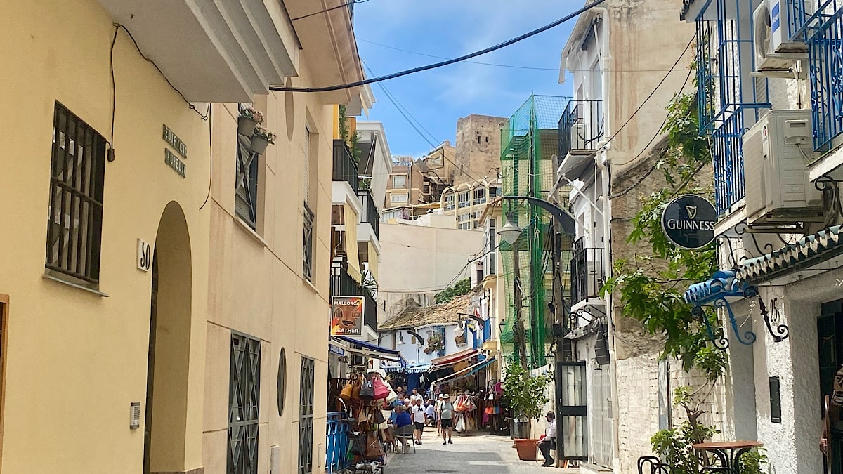 straatbeeld-torremolinos-malaga-andalusie