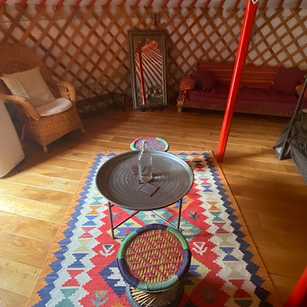 interieur-yurt-valle-de-oro-villanueva-de-algaidas