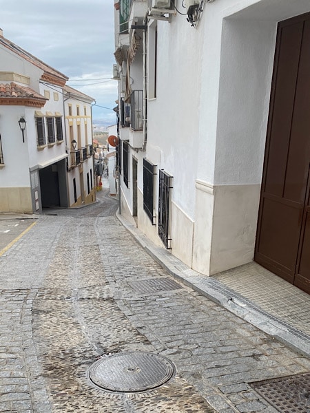 smal-straat-espejo-cordoba-andalusie