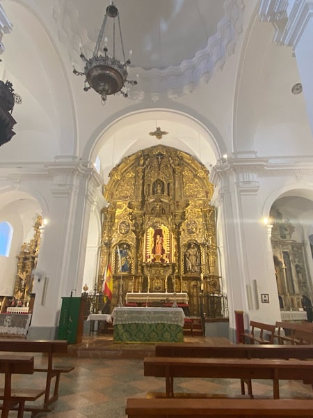 zahara-iglesia-santa-maria-de-la-mesa-interieur