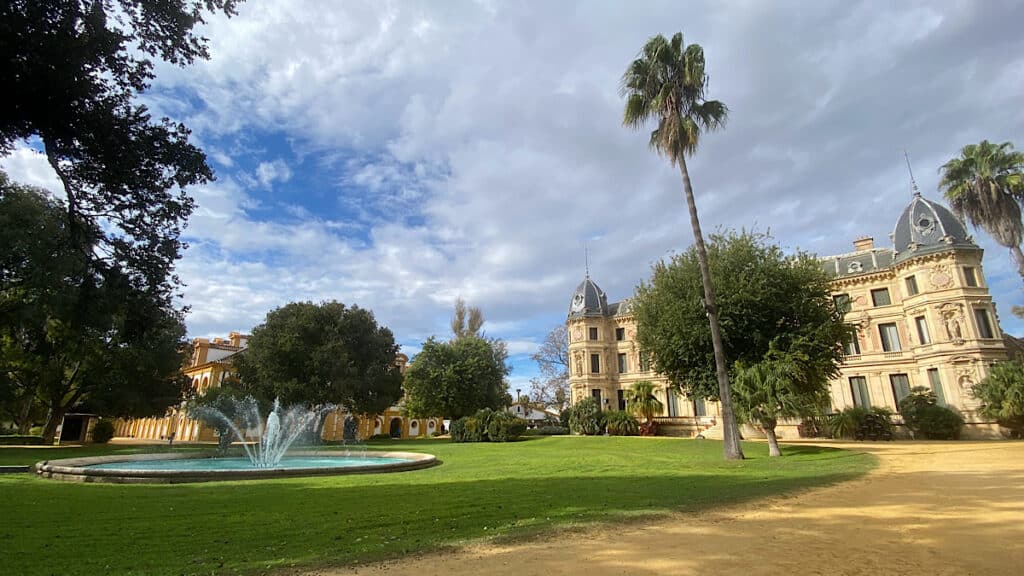 real-escuela-andaluza-de-arte-ecuestre-terrein-jerez-de-la-frontera