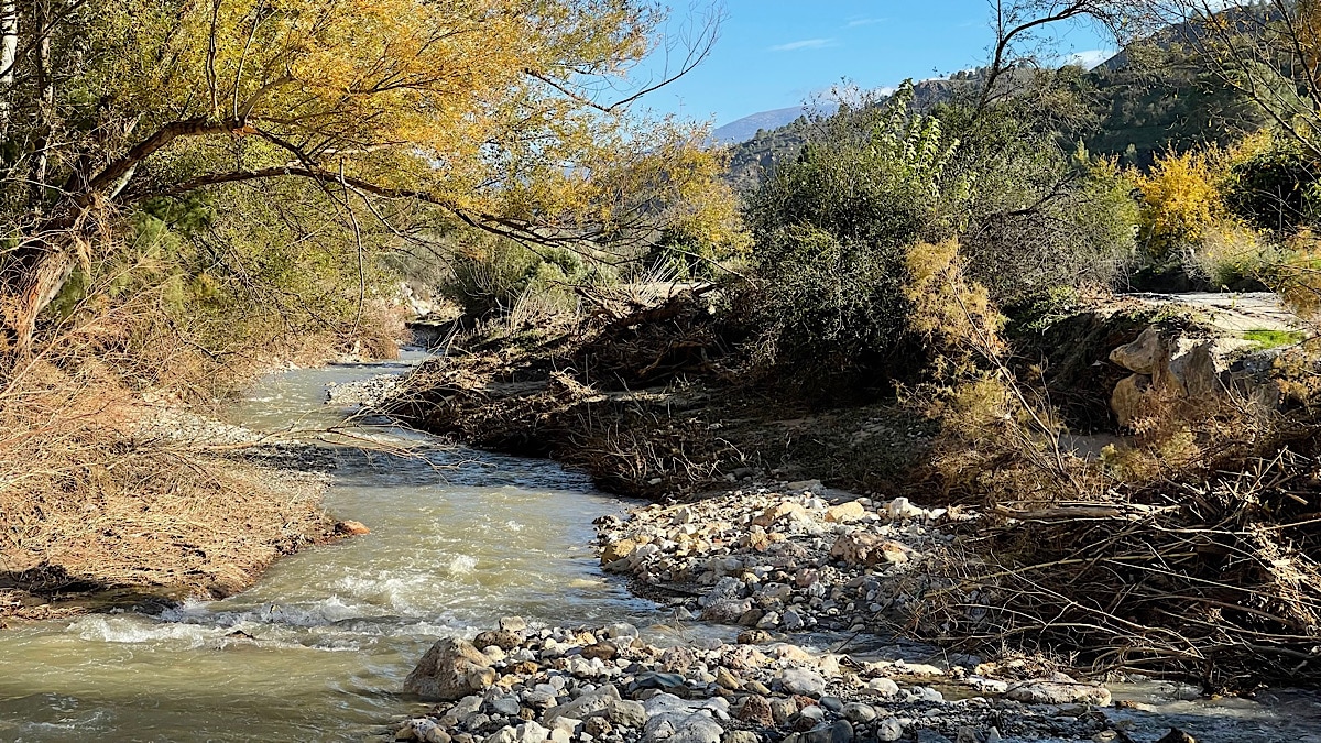 stroompje-wandeling-restabal-granada