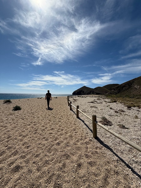 almeria-playa-de-los-muertos