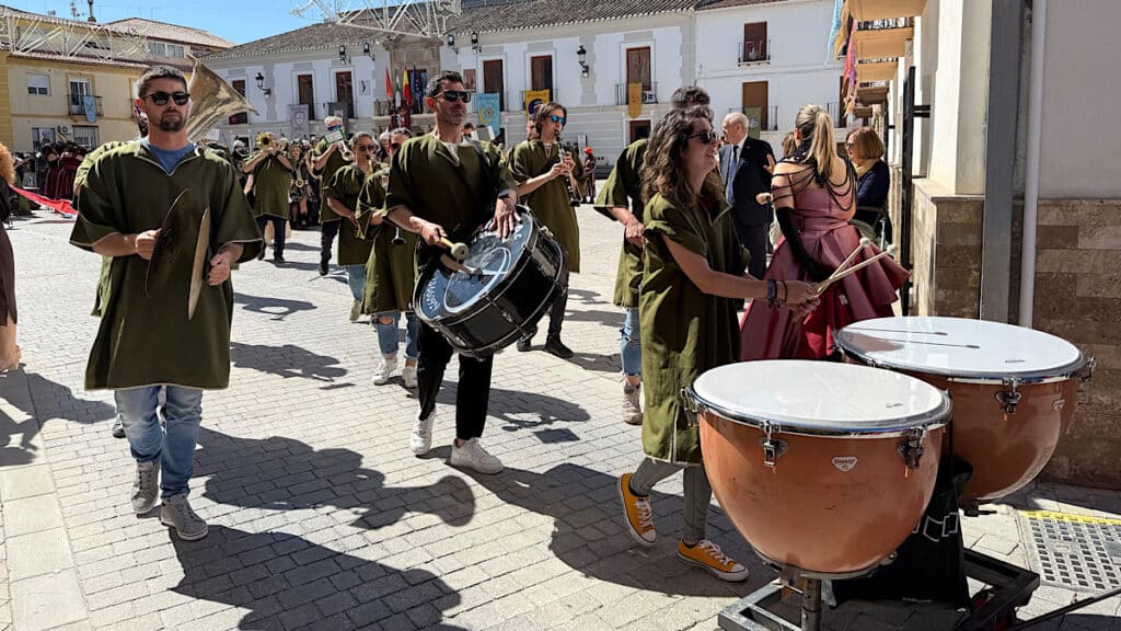 band-fiestas-de-moros-y-cristianos-benaumarel-granada