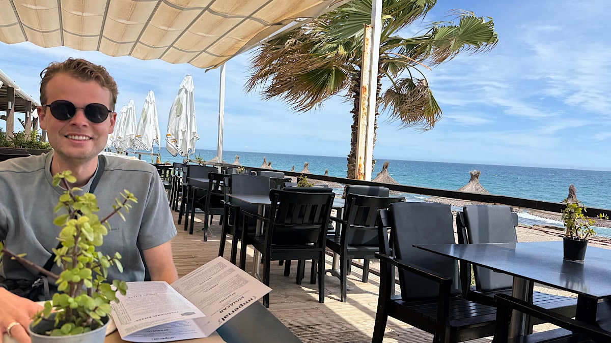 bart-lunch-strandtent-mojacar-playa-almeria