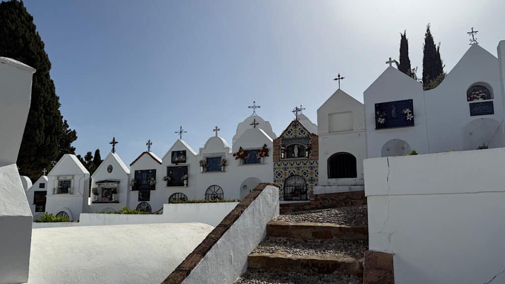 cementerio-de-san-sebastian-casabermeja