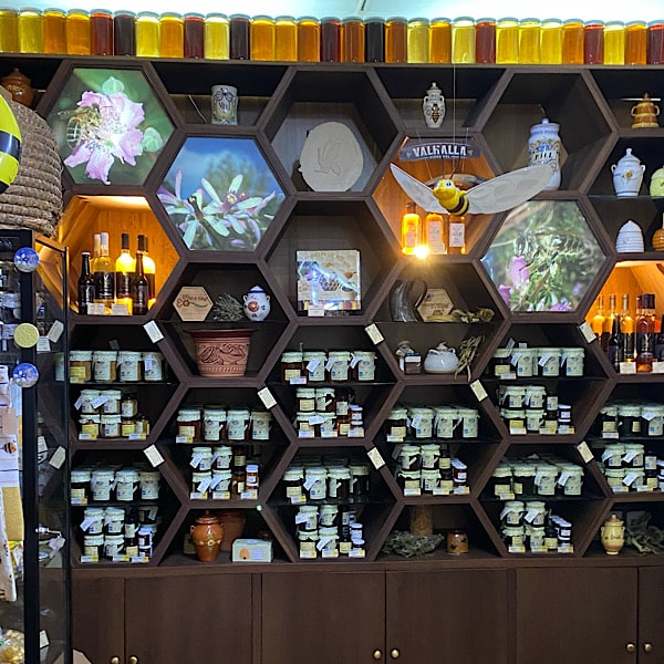 de-honingshop-in-het-museum-colmenar