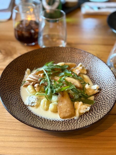 lekker-vega-gerecht-met-gnocchi-bij-restaurante-albacar
