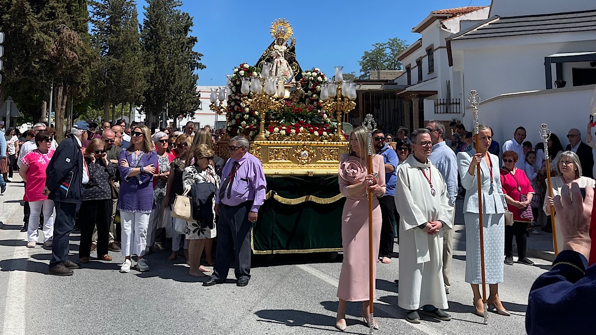 virgin-de-la-cabeza-benaumarel-granada