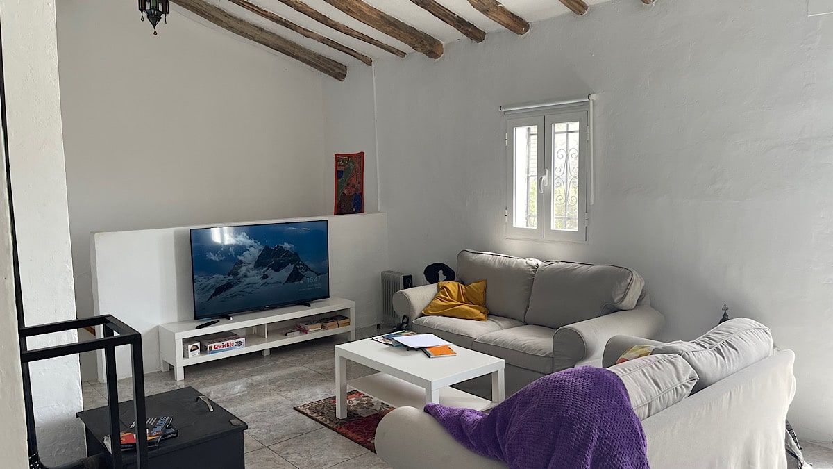 de-woonkamer-van-casa-de-lucas-appartement-caniles