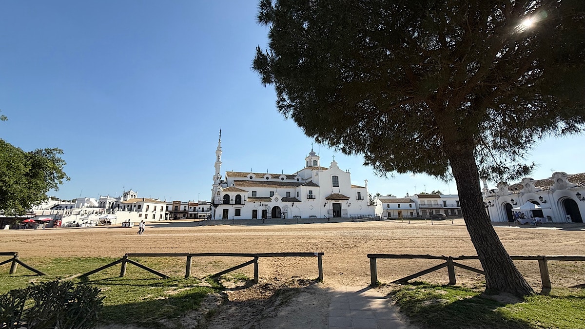 el-rocio-plein-met-ermita