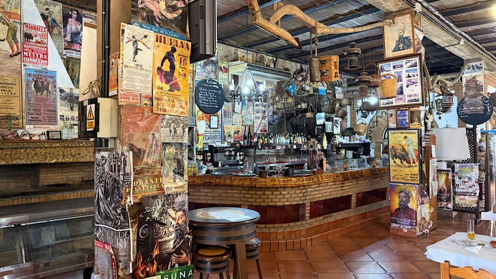 restaurant-meson-el-bosque-trigueros