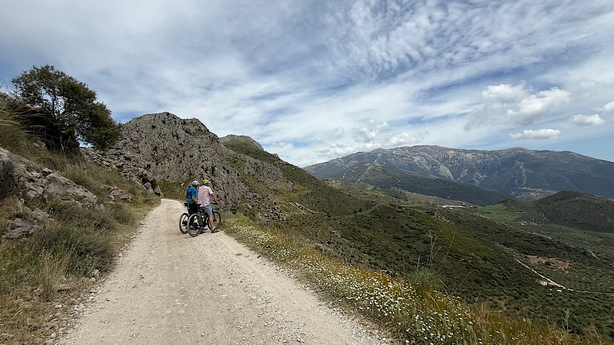 andaluz-ebikes-mountainbiketocht-oude-spoorlijn-alcaucin