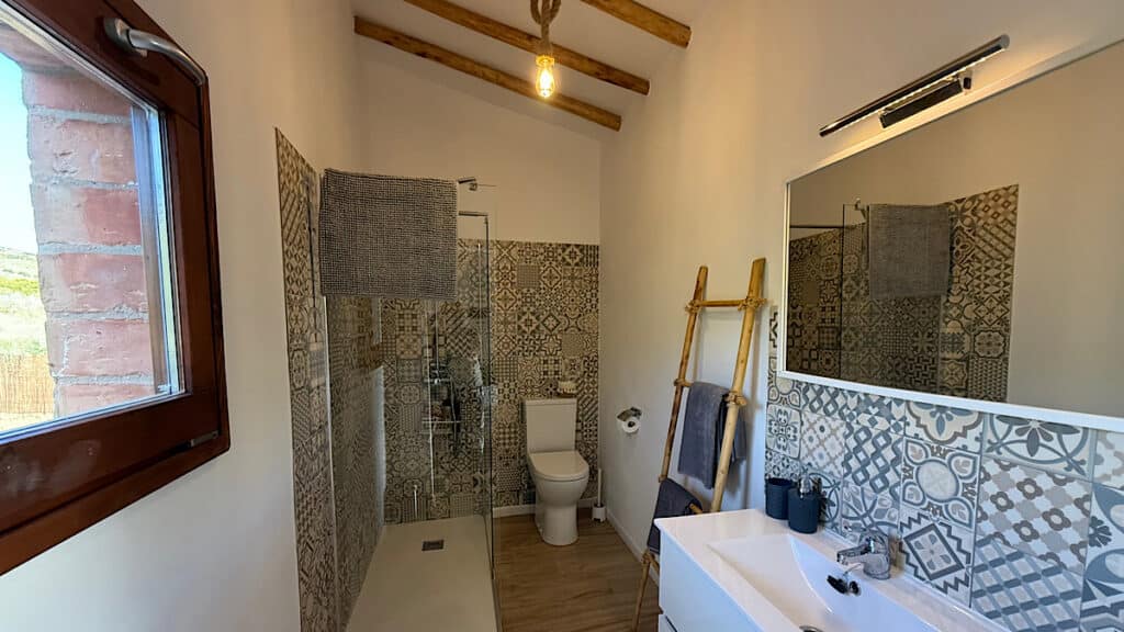 badkamer-appartement-finca-el-limonar-alora