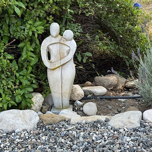beeld-in-tuin-finca-el-limonar-alora-malaga