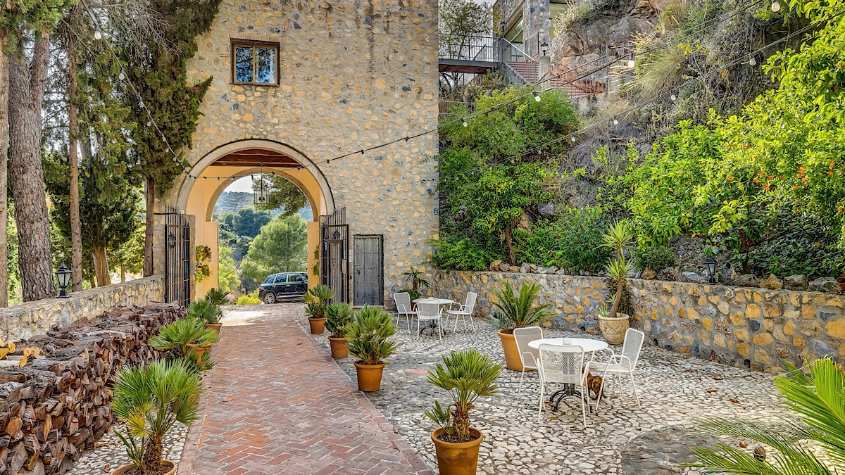 de-entree-van-castillo-de-monda