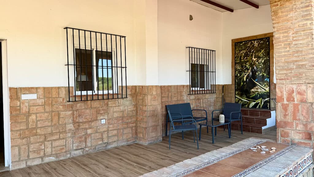 patio-studio-adelfa-hacienda-donaire-beas-huelva