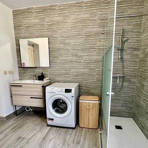 badkamer-estrella-oro-vakantiehuis-estrella-oro-hacienda-donaire-beas-huelva