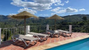 casa-la-quinta-nederlandse-benb-in-riogordo-malaga-andalusie