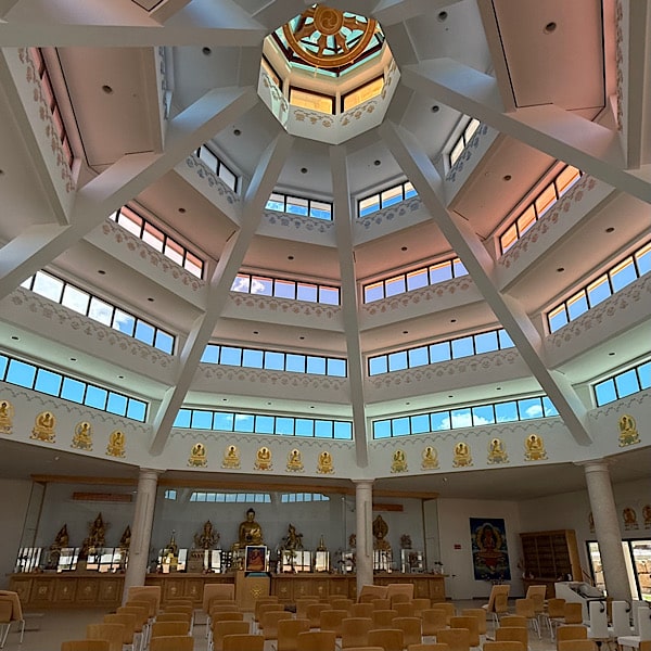 overzicht-binnen-kadampa-tempel-alhaurin-el-grande