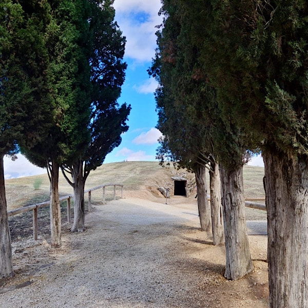 antequera-tholos-el-romeral-entree