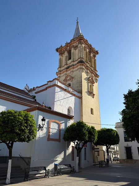 huelva-beas-kerk-met-ooievaars