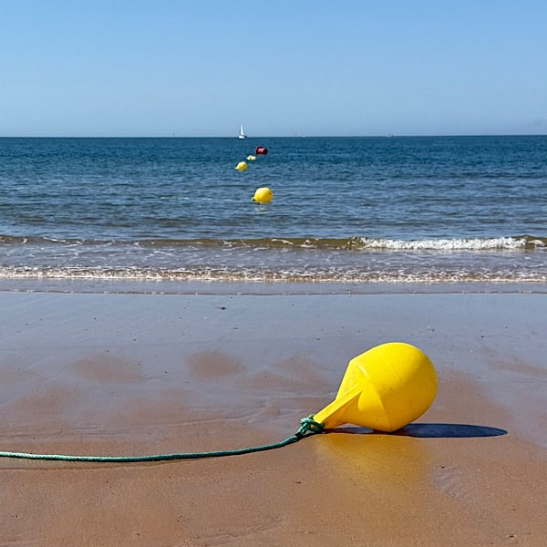 playa-mazagon-palos-de-la-frontera-gele-boeien