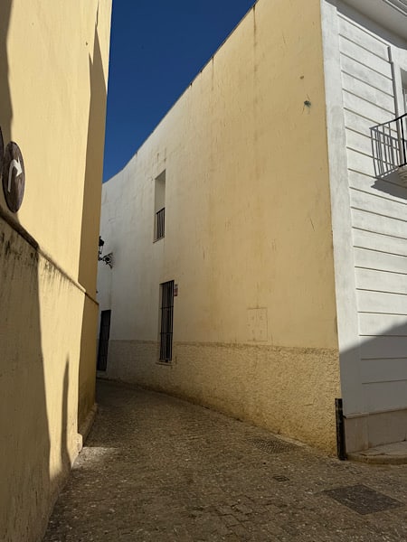 smal-straatje-beas-huelva