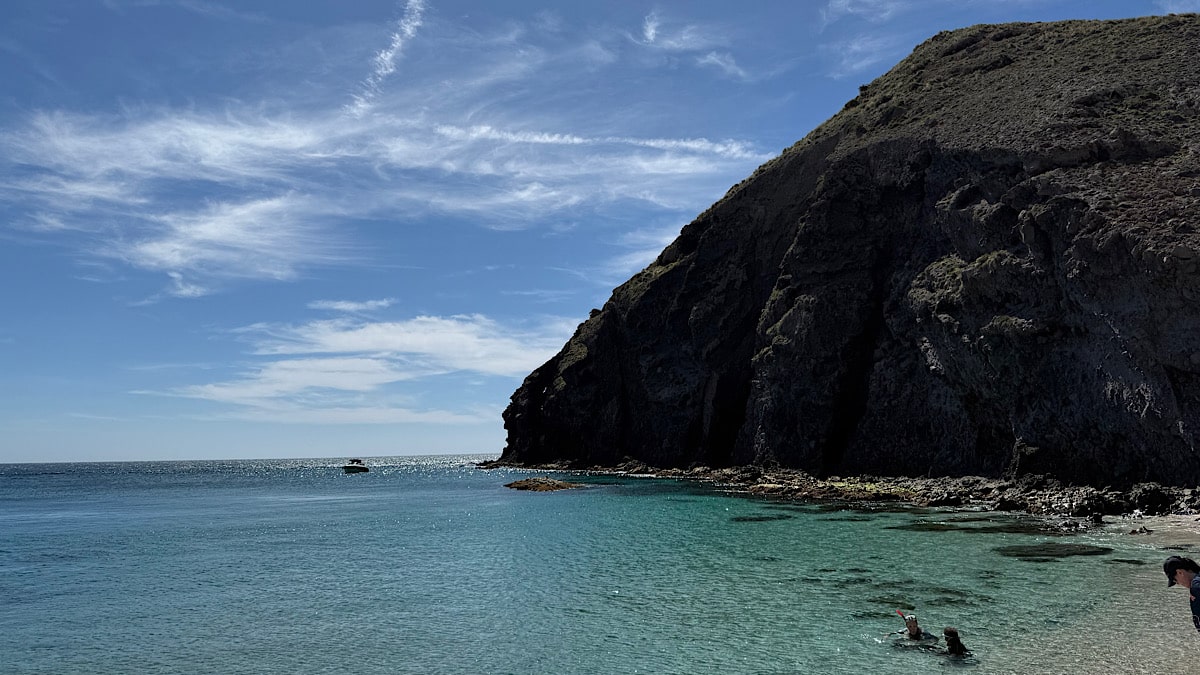 snorkelen-bij-playa-de-los-muertos-costa-de-almeria