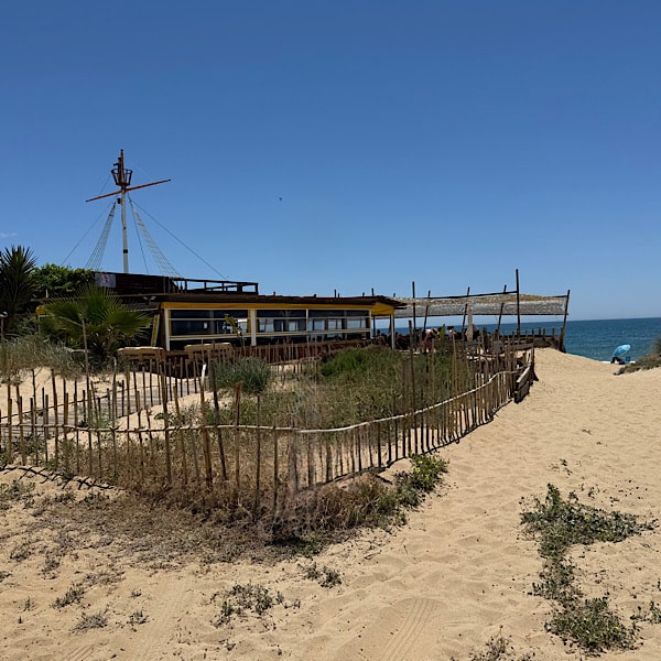 strandtent-enebral-chiringuito-mirador-enebral