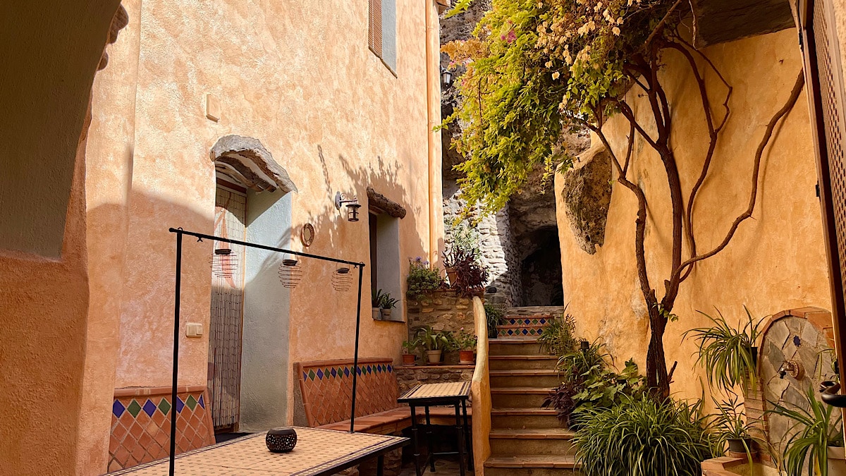 de-gastenverblijven-van-casitas-la-cueva-guajar-faraguit-granada