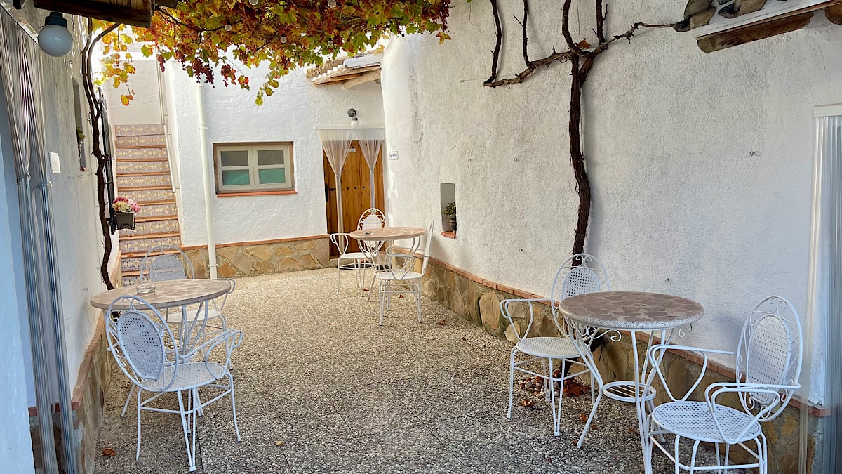 gemeenschappelijk-buitenplaats-bij-gastenverblijven-la-casa-antonio