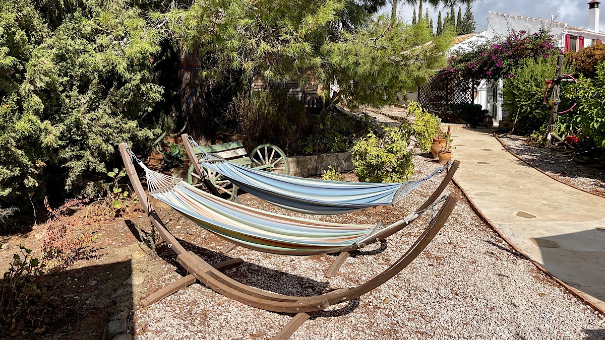 comfortabele-hangmatten-bij-finca-amorosa