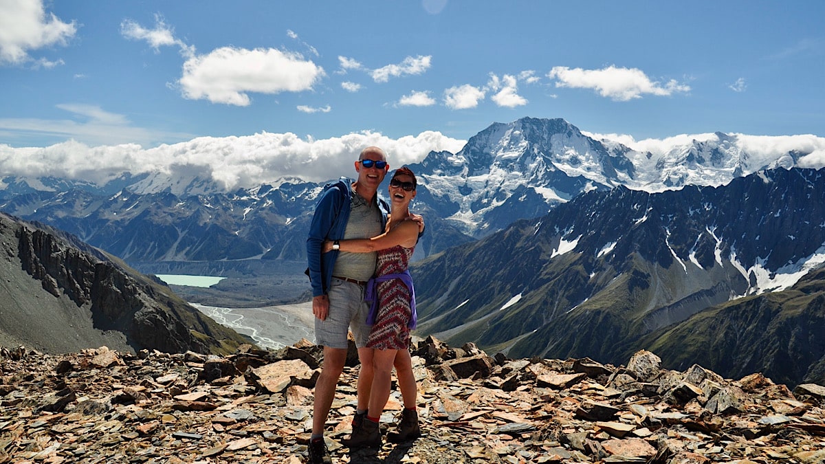 jan-theun-en-ria-op-reis-bergen-meer