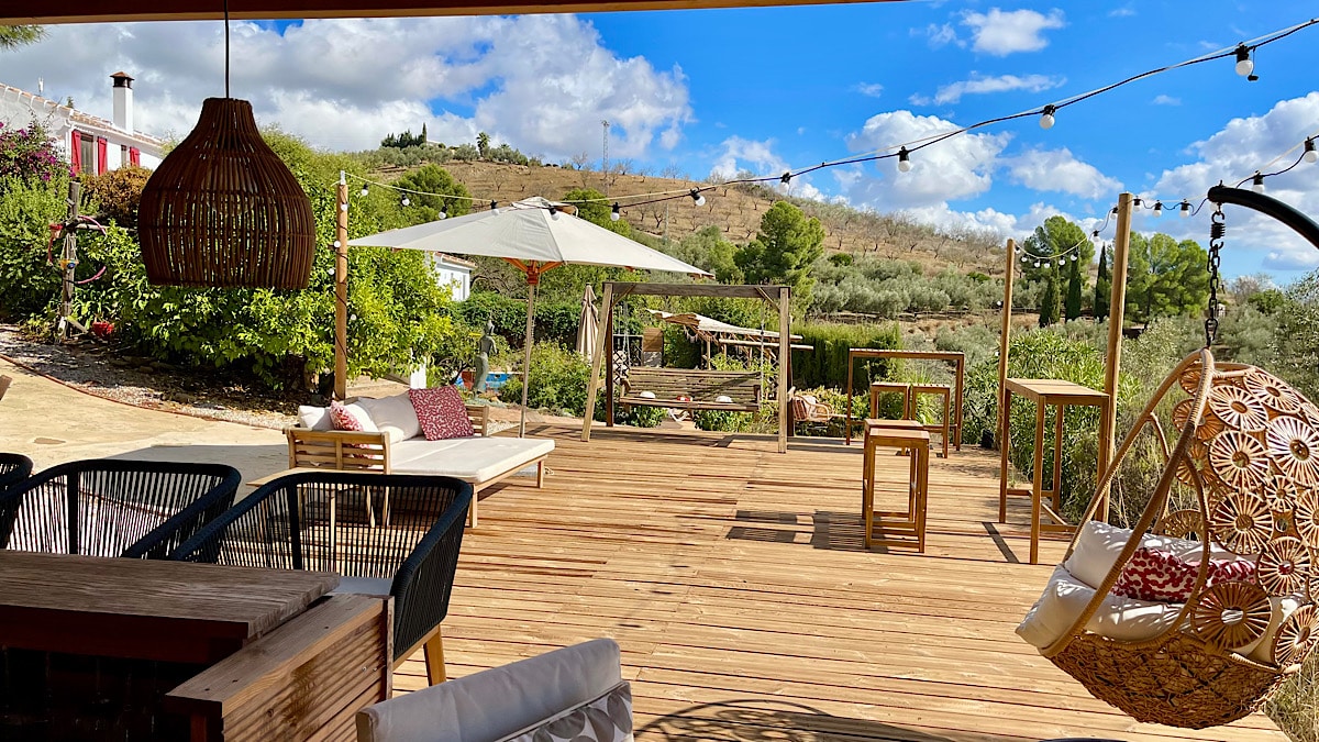 relax-momenten-bij-finca-amorosa-op-het-buitenterras