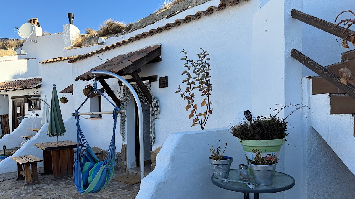 cuevas-barrio-las-santas-huescar-granada-cueva-4