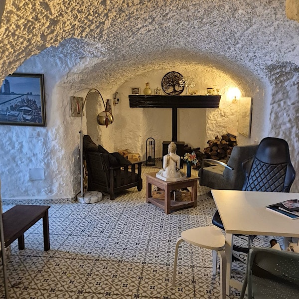 extra-ruimte-woongrot-cuevas-barrio-las-santas-huescar-granada