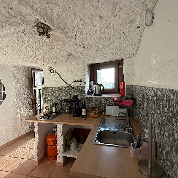 keuken-cueva-4-cuevas-barrio-las-santas-huescar-granada