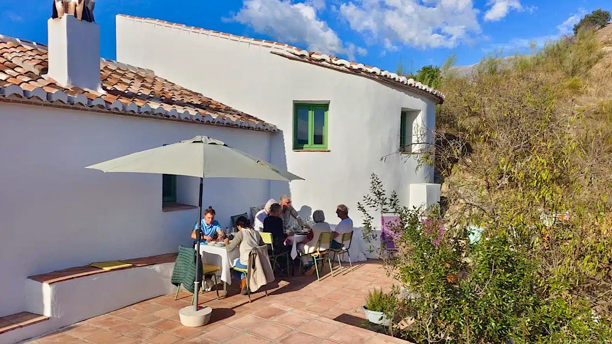 geniet-van-een-onvergetelijk-liefdesarrangement-bij-hay-verde-in-de-axarquia