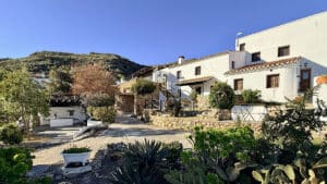 nederlandse-benb-in-lubrin-almeria-cortijo-de-las-piedras